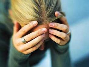 更年期抑郁症是由哪些原因引起