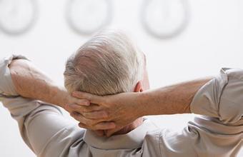 退休官员容易进入精神病院